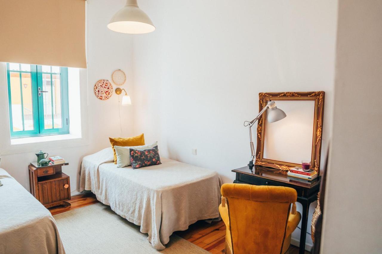 Dona Fina Guest House Mirandela Luaran gambar